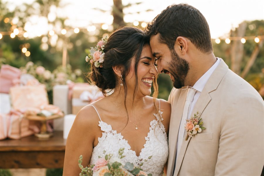 Casal em casamento